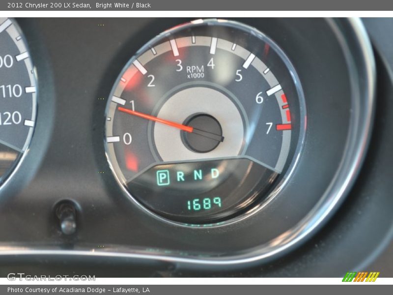 Bright White / Black 2012 Chrysler 200 LX Sedan