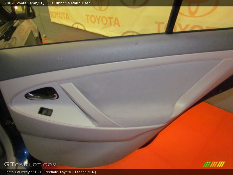 Blue Ribbon Metallic / Ash 2009 Toyota Camry LE