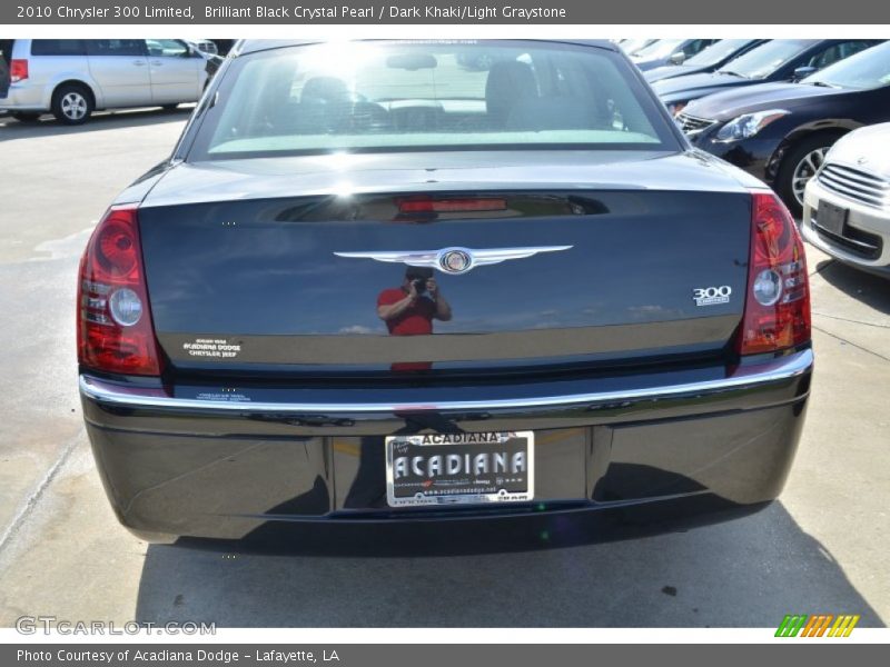 Brilliant Black Crystal Pearl / Dark Khaki/Light Graystone 2010 Chrysler 300 Limited