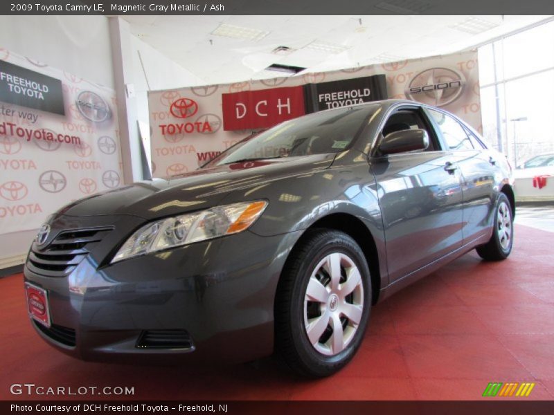 Magnetic Gray Metallic / Ash 2009 Toyota Camry LE