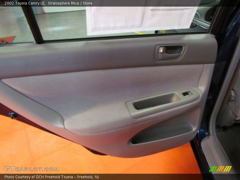 Stratosphere Mica / Stone 2002 Toyota Camry LE