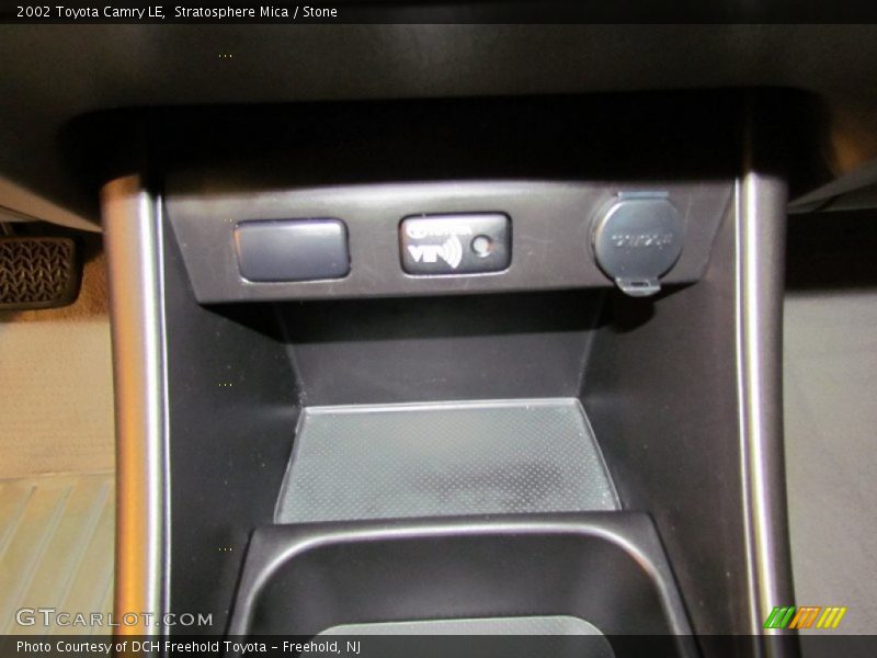 Stratosphere Mica / Stone 2002 Toyota Camry LE