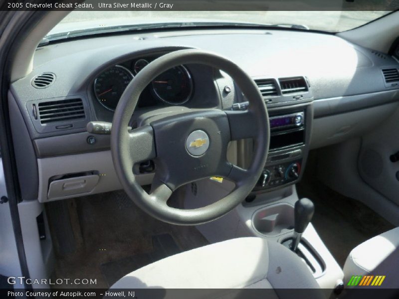 Ultra Silver Metallic / Gray 2005 Chevrolet Cobalt Sedan