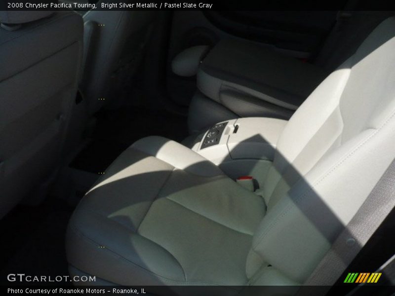 Bright Silver Metallic / Pastel Slate Gray 2008 Chrysler Pacifica Touring