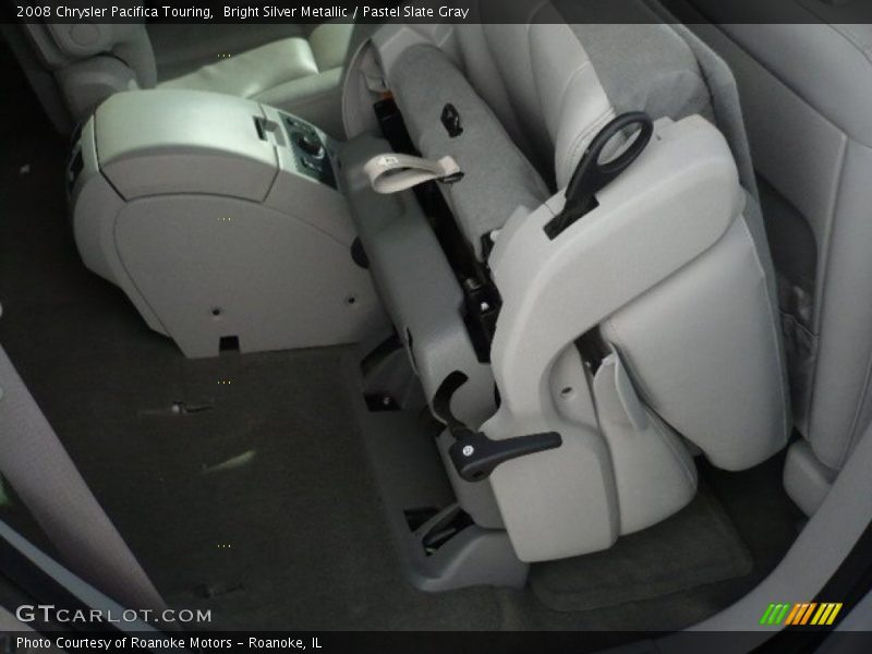 Bright Silver Metallic / Pastel Slate Gray 2008 Chrysler Pacifica Touring