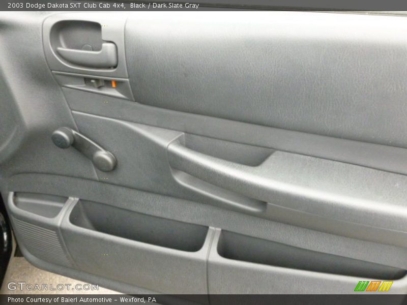 Black / Dark Slate Gray 2003 Dodge Dakota SXT Club Cab 4x4