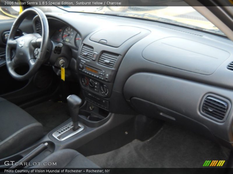 Sunburst Yellow / Charcoal 2006 Nissan Sentra 1.8 S Special Edition