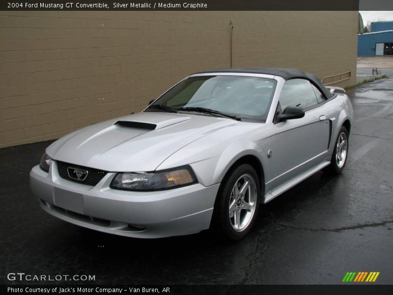 Silver Metallic / Medium Graphite 2004 Ford Mustang GT Convertible
