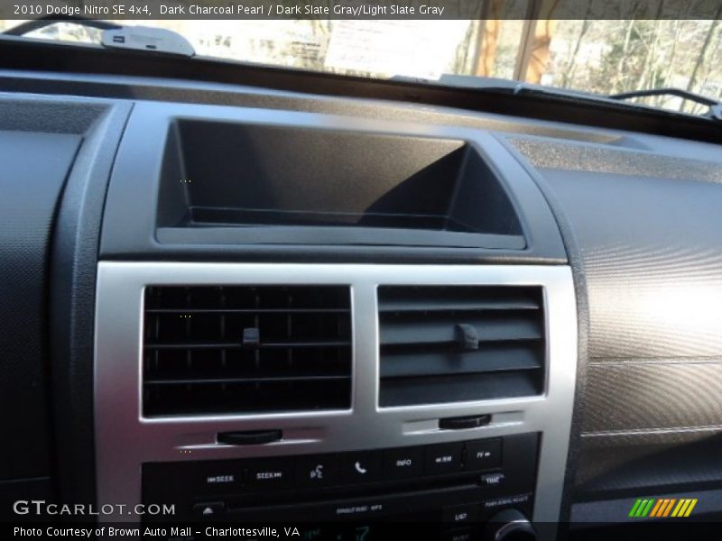 Dark Charcoal Pearl / Dark Slate Gray/Light Slate Gray 2010 Dodge Nitro SE 4x4