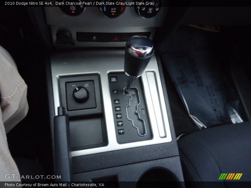 Dark Charcoal Pearl / Dark Slate Gray/Light Slate Gray 2010 Dodge Nitro SE 4x4