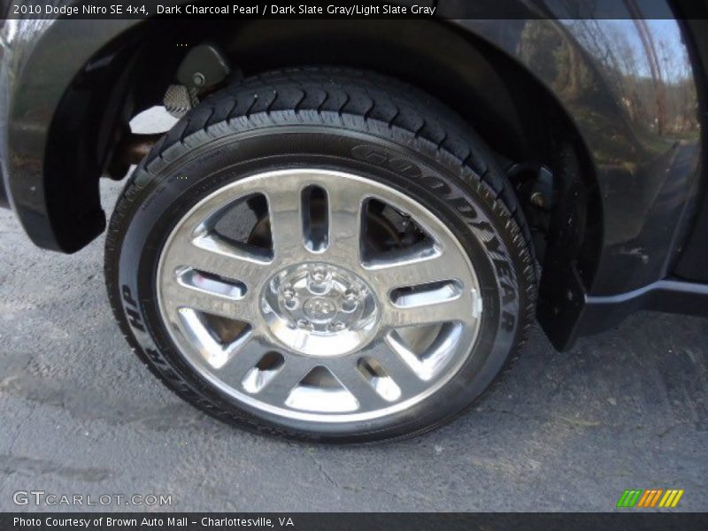 Dark Charcoal Pearl / Dark Slate Gray/Light Slate Gray 2010 Dodge Nitro SE 4x4