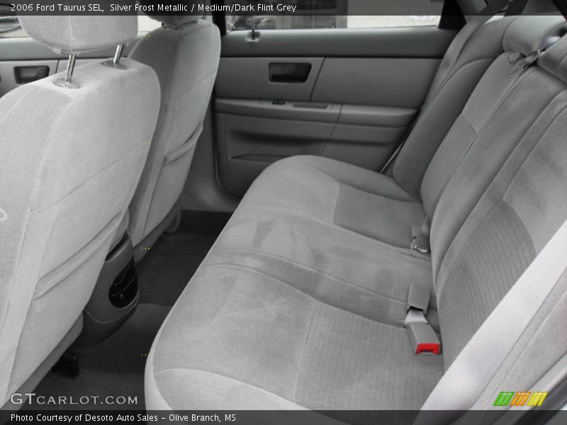 Silver Frost Metallic / Medium/Dark Flint Grey 2006 Ford Taurus SEL