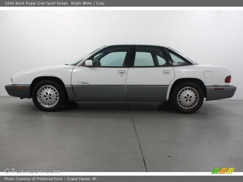 Bright White / Gray 1996 Buick Regal Gran Sport Sedan