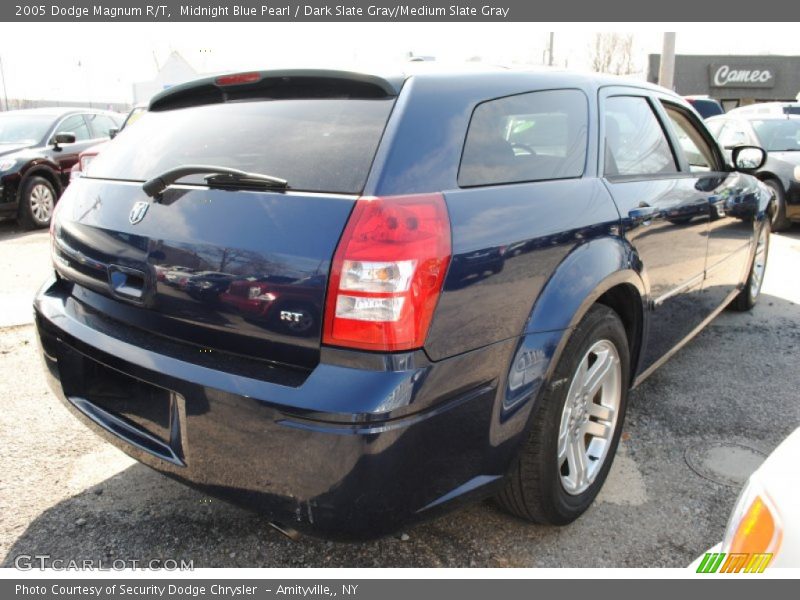 Midnight Blue Pearl / Dark Slate Gray/Medium Slate Gray 2005 Dodge Magnum R/T