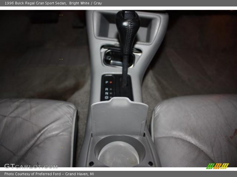 Bright White / Gray 1996 Buick Regal Gran Sport Sedan