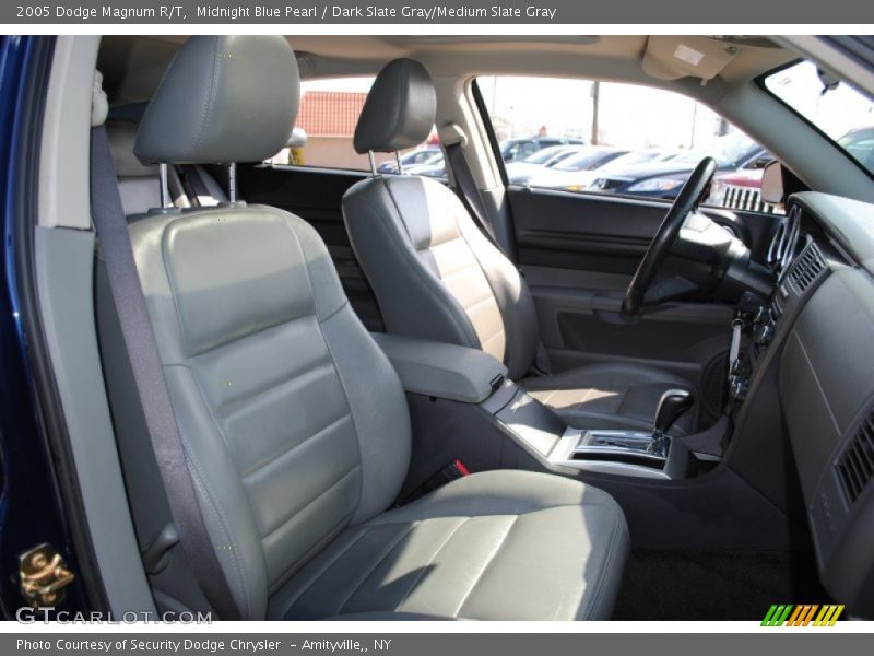 Midnight Blue Pearl / Dark Slate Gray/Medium Slate Gray 2005 Dodge Magnum R/T