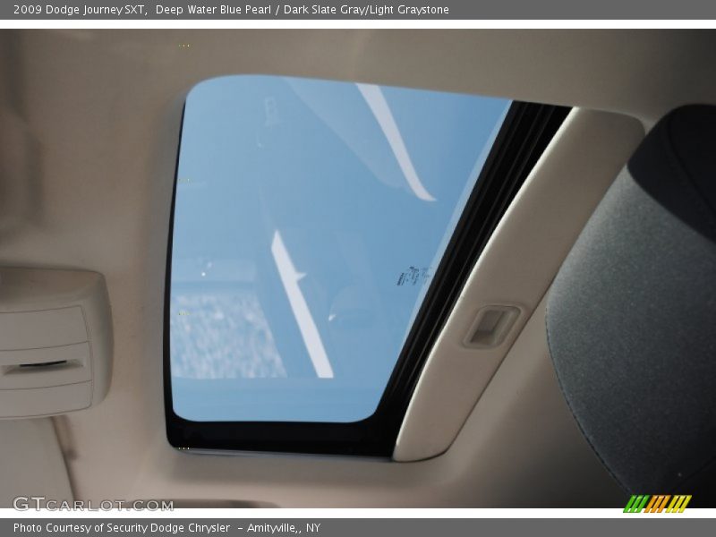 Deep Water Blue Pearl / Dark Slate Gray/Light Graystone 2009 Dodge Journey SXT