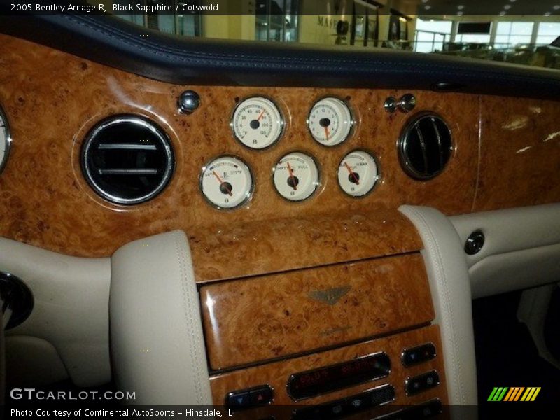  2005 Arnage R R Gauges