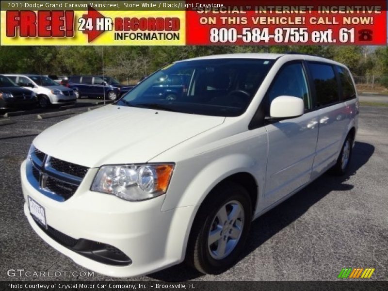 Stone White / Black/Light Graystone 2011 Dodge Grand Caravan Mainstreet