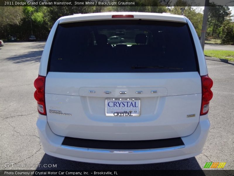 Stone White / Black/Light Graystone 2011 Dodge Grand Caravan Mainstreet