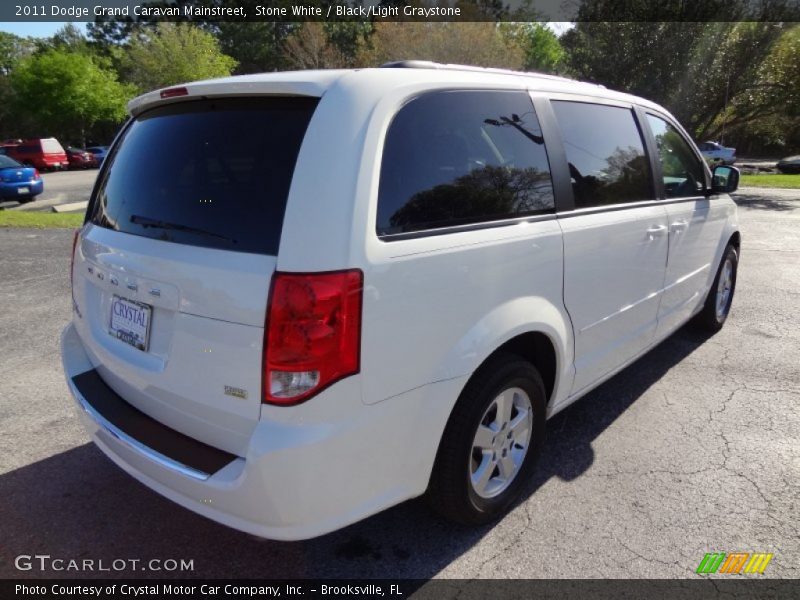 Stone White / Black/Light Graystone 2011 Dodge Grand Caravan Mainstreet