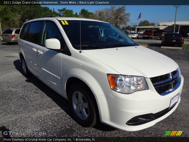 Stone White / Black/Light Graystone 2011 Dodge Grand Caravan Mainstreet