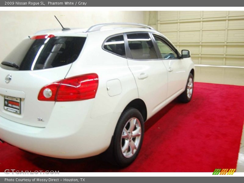 Phantom White / Gray 2009 Nissan Rogue SL