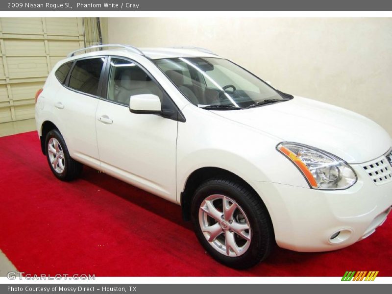 Phantom White / Gray 2009 Nissan Rogue SL