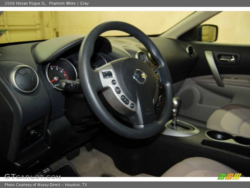 Phantom White / Gray 2009 Nissan Rogue SL
