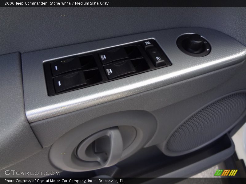 Stone White / Medium Slate Gray 2006 Jeep Commander