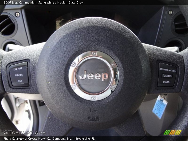 Stone White / Medium Slate Gray 2006 Jeep Commander