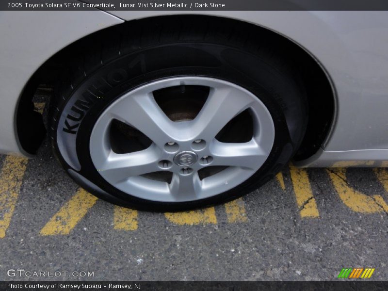 Lunar Mist Silver Metallic / Dark Stone 2005 Toyota Solara SE V6 Convertible