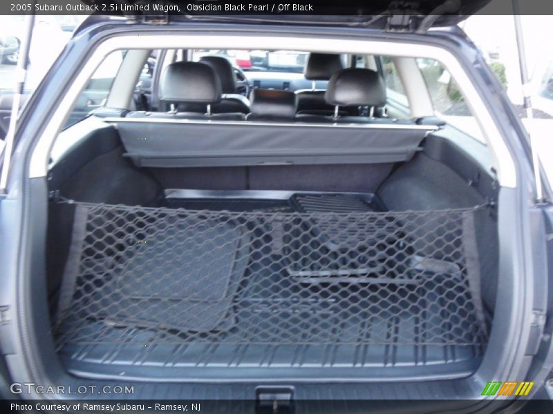 Obsidian Black Pearl / Off Black 2005 Subaru Outback 2.5i Limited Wagon