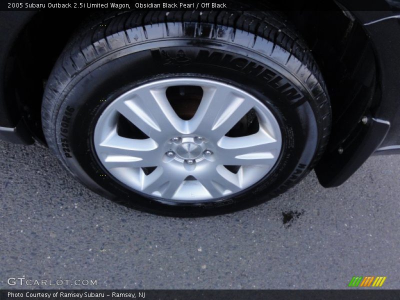 Obsidian Black Pearl / Off Black 2005 Subaru Outback 2.5i Limited Wagon