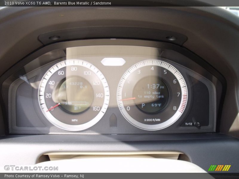 Barents Blue Metallic / Sandstone 2010 Volvo XC60 T6 AWD