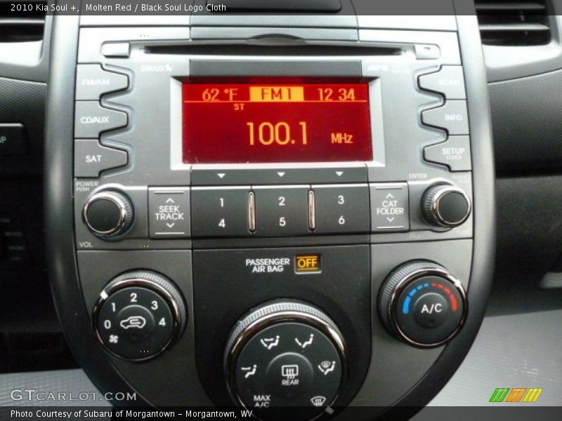 Molten Red / Black Soul Logo Cloth 2010 Kia Soul +