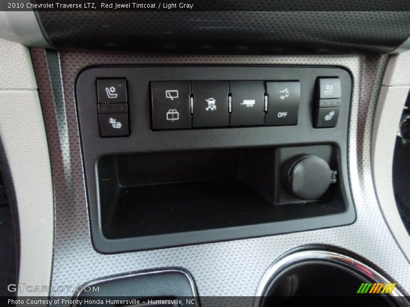 Red Jewel Tintcoat / Light Gray 2010 Chevrolet Traverse LTZ