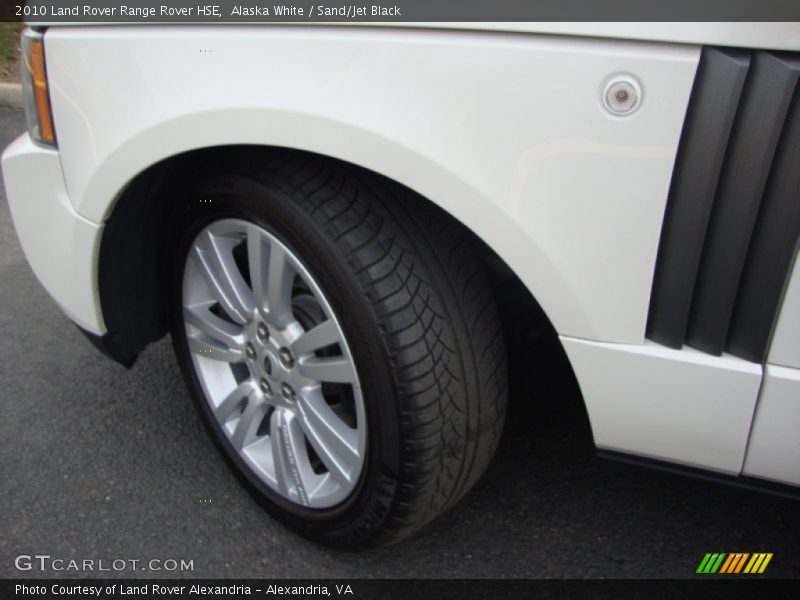 Alaska White / Sand/Jet Black 2010 Land Rover Range Rover HSE