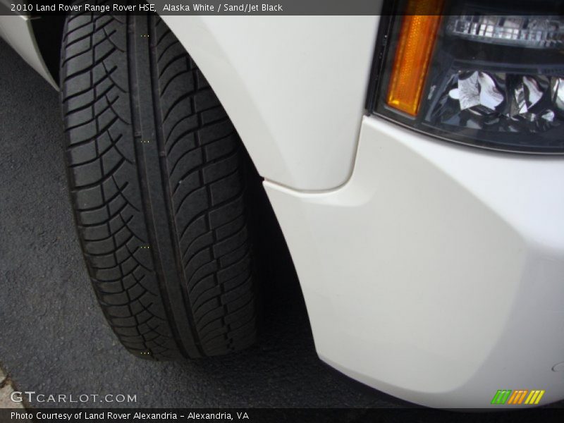 Alaska White / Sand/Jet Black 2010 Land Rover Range Rover HSE
