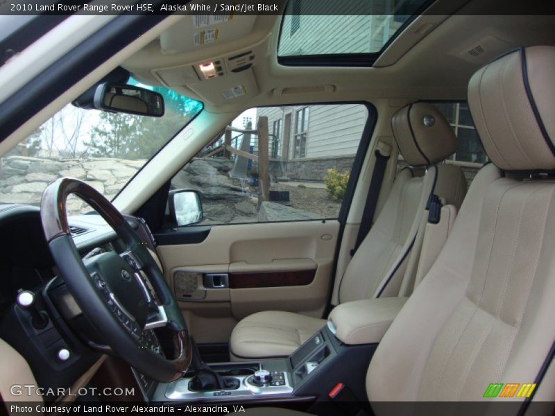 Alaska White / Sand/Jet Black 2010 Land Rover Range Rover HSE