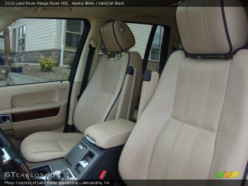 Alaska White / Sand/Jet Black 2010 Land Rover Range Rover HSE