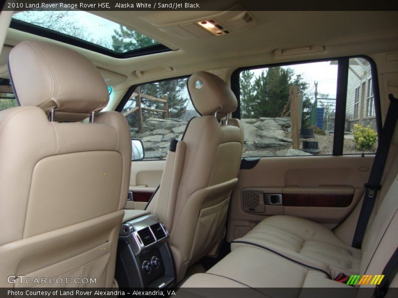 Alaska White / Sand/Jet Black 2010 Land Rover Range Rover HSE