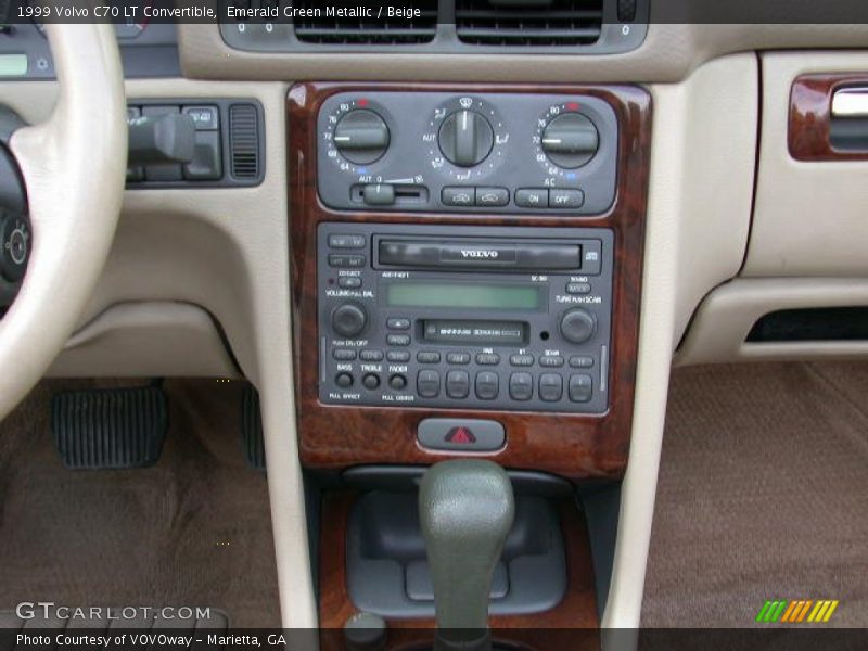 Controls of 1999 C70 LT Convertible