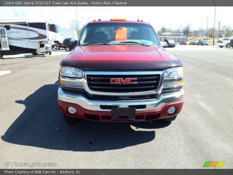 Victory Red / Neutral 2004 GMC Sierra 3500 SLT Crew Cab 4x4 Dually