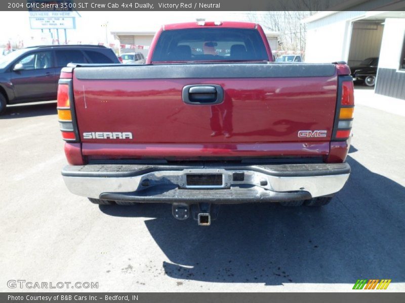 Victory Red / Neutral 2004 GMC Sierra 3500 SLT Crew Cab 4x4 Dually