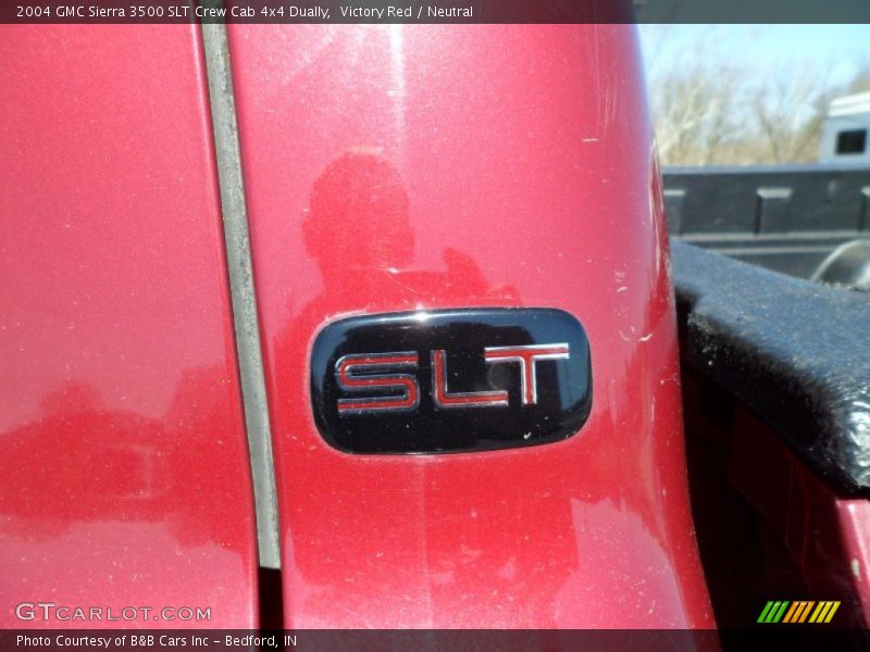 Victory Red / Neutral 2004 GMC Sierra 3500 SLT Crew Cab 4x4 Dually