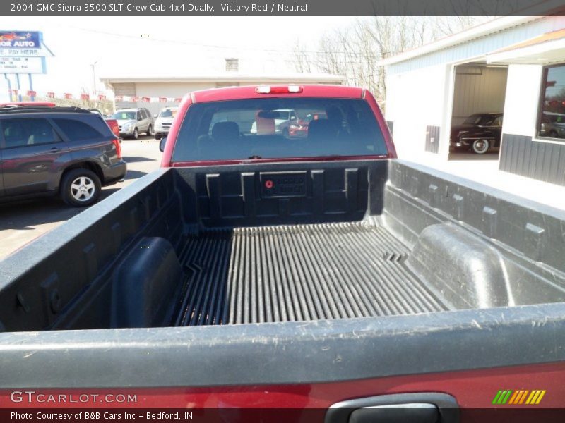 Victory Red / Neutral 2004 GMC Sierra 3500 SLT Crew Cab 4x4 Dually