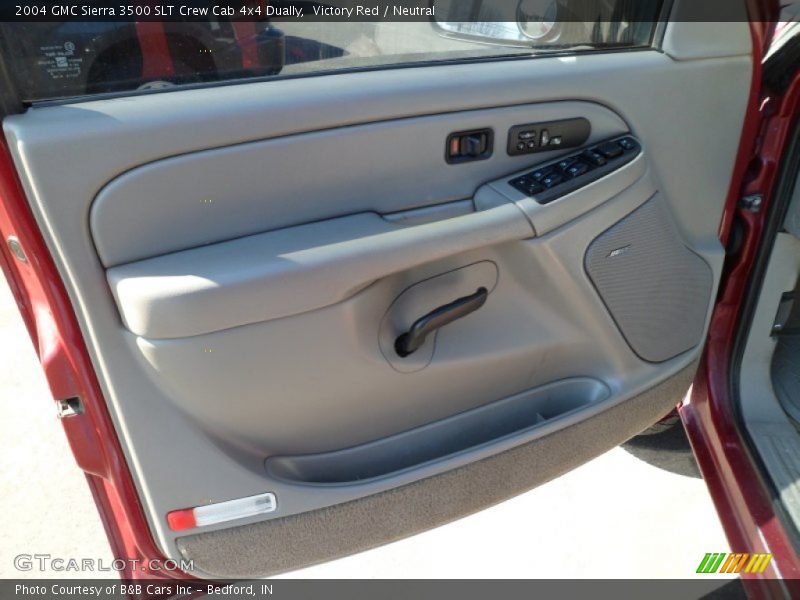 Victory Red / Neutral 2004 GMC Sierra 3500 SLT Crew Cab 4x4 Dually