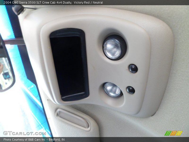 Victory Red / Neutral 2004 GMC Sierra 3500 SLT Crew Cab 4x4 Dually