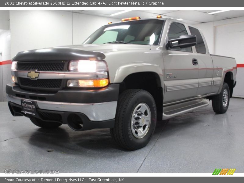 Light Pewter Metallic / Graphite 2001 Chevrolet Silverado 2500HD LS Extended Cab 4x4